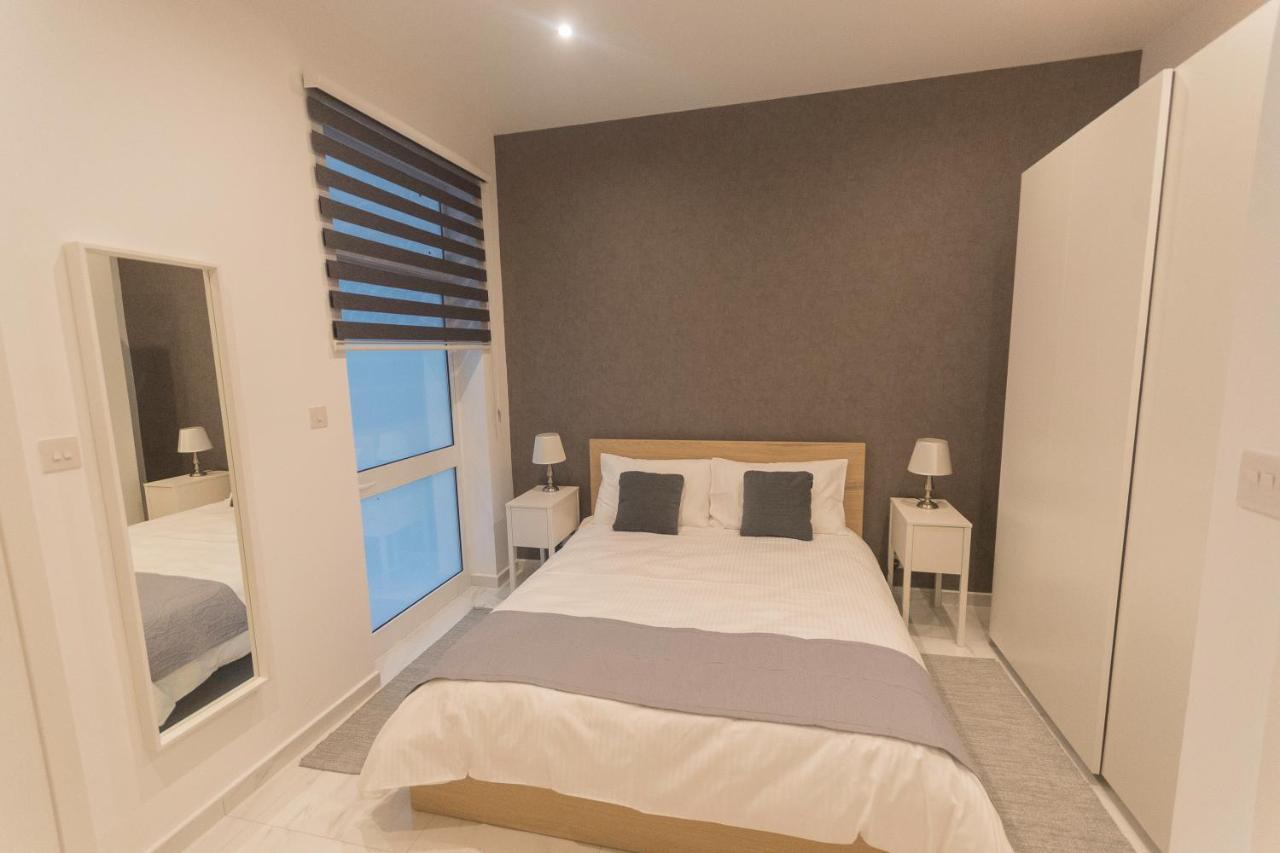 4 Bedroom Apartment Near Sliema Seafront Экстерьер фото
